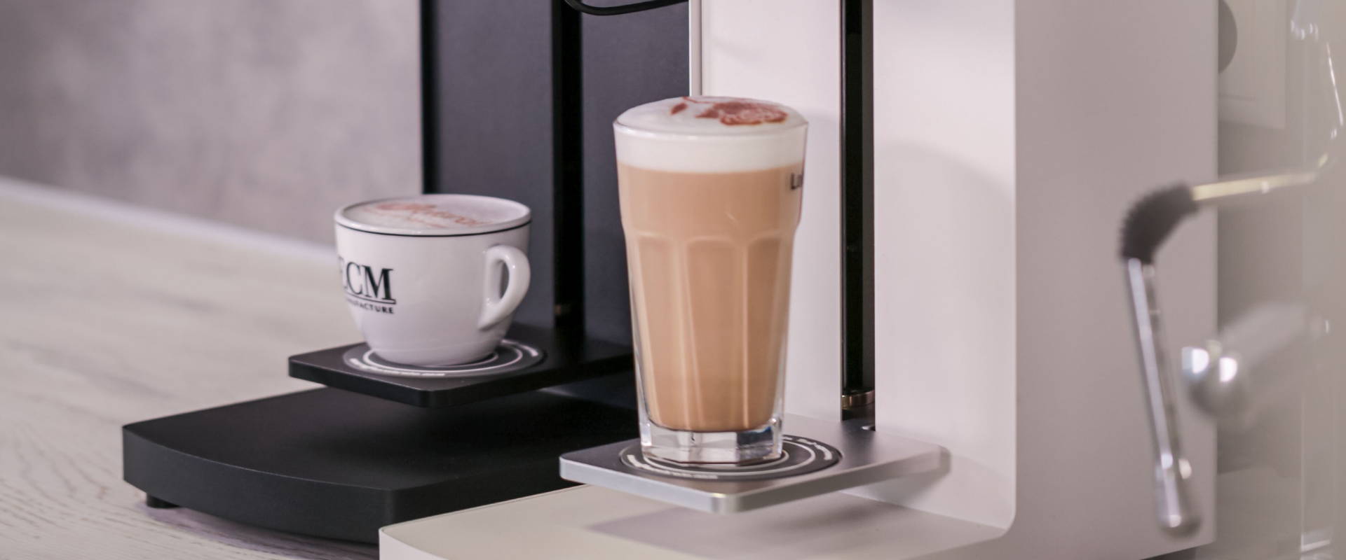 Colorato Selfieccino Machine No service fees